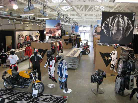 d-storeaugust.jpg