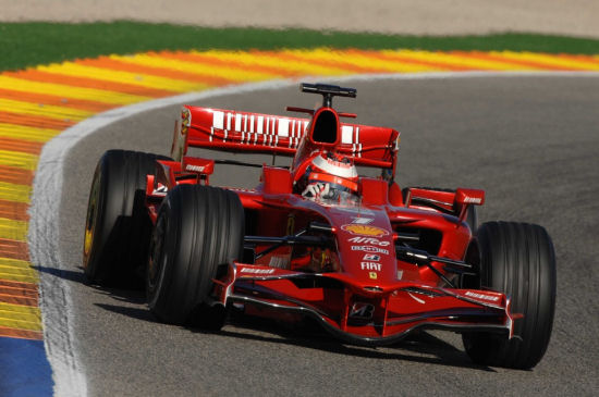 kimi_raikkonen_rif_bahrain.jpg