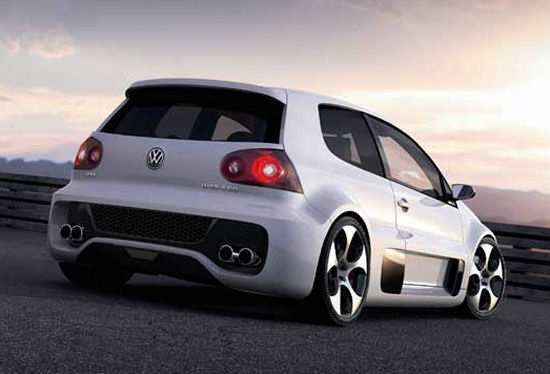 http://www.mondomotoriblog.com/wp-content/uploads/2008/04/vw-golf-gti-v12_post.jpg?15444