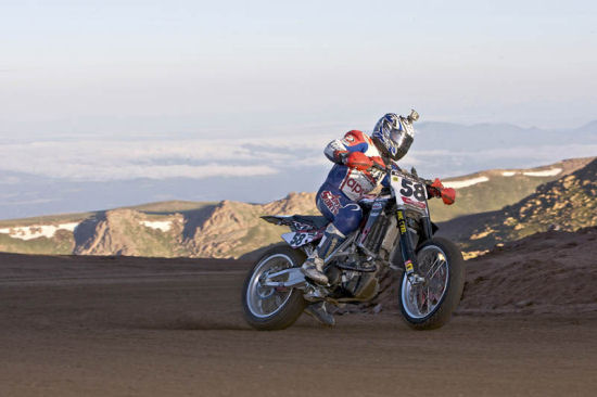 aprilia-rif-pikes-peak.jpg