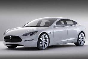 Tesla Model S: l’ auto elettrica con una linea da coupè per il mercato americano