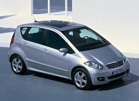 Mercedes Classe A STAR Limited Edition: il piccolo grande amore della stella a tre punte