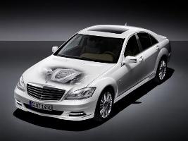 Mercedes S 400 Hybrid: quando l’ infinita eleganza diventa elettrica