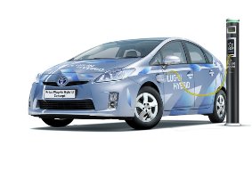Toyota Auris e Prius a tutto ibrido verso Francoforte