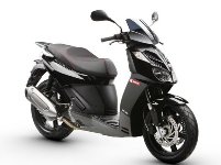 Derbi Rambla 300: nato per la città con tendenze da fuoriporta