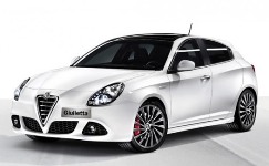 Alfa Romeo Giulietta: punta a emozionare, stile e piacere di guida