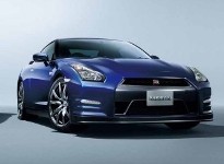 Nissan GT-R restyling: potrebbe arrivare al Salone di Parigi
